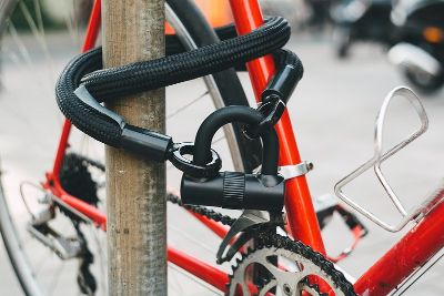 Jak zabezpieczyć rower przed kradzieżą